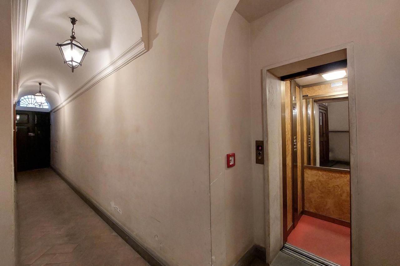 Appartement Banchi Nuovi à Rome Extérieur photo